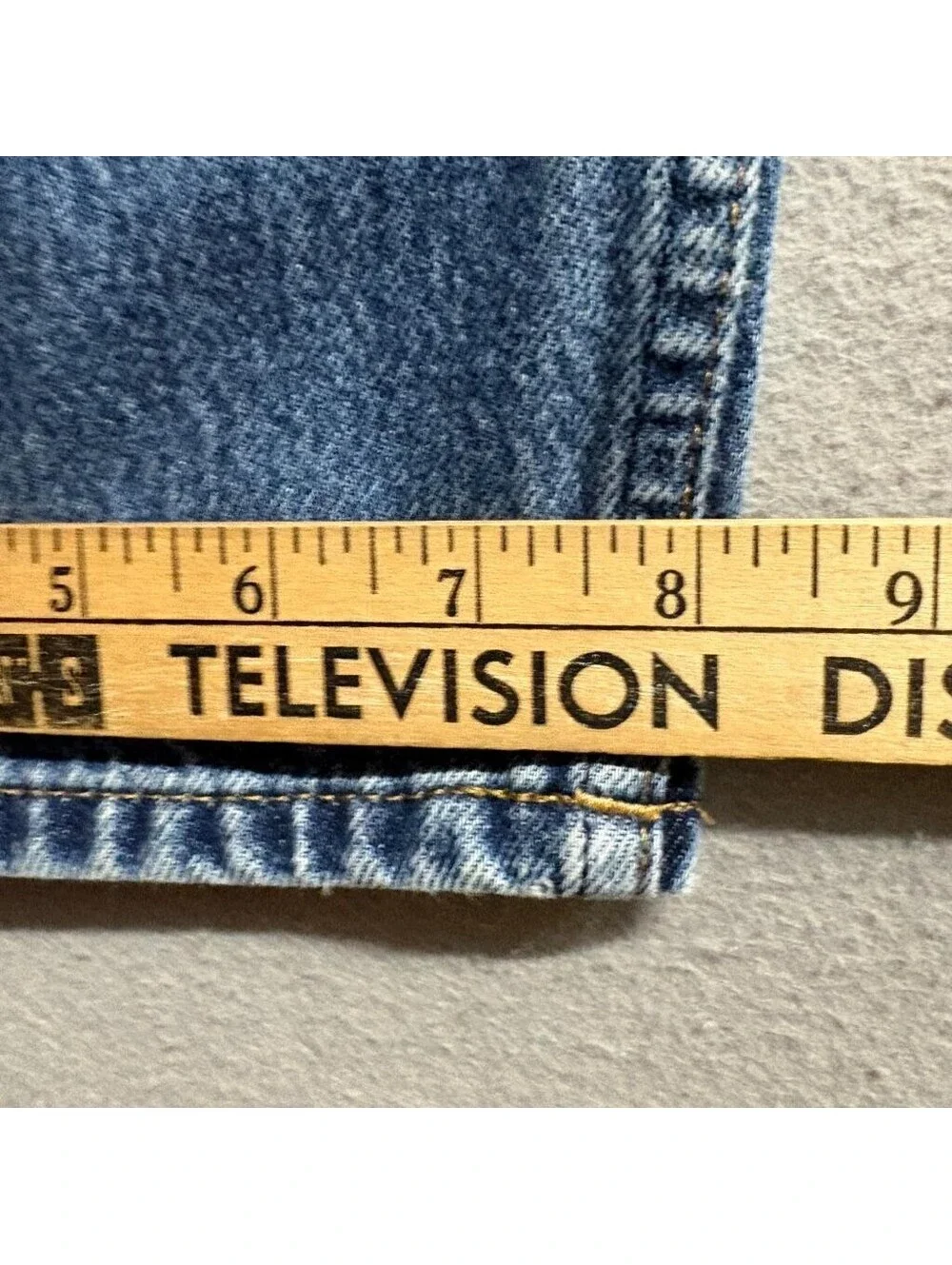 Calvin Klein Standard Straight Jeans Mens 34x30 Blue Denim Classic Fit Pant